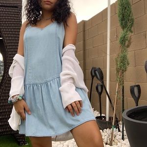 LIGHT BLUE SUMMER DRESS